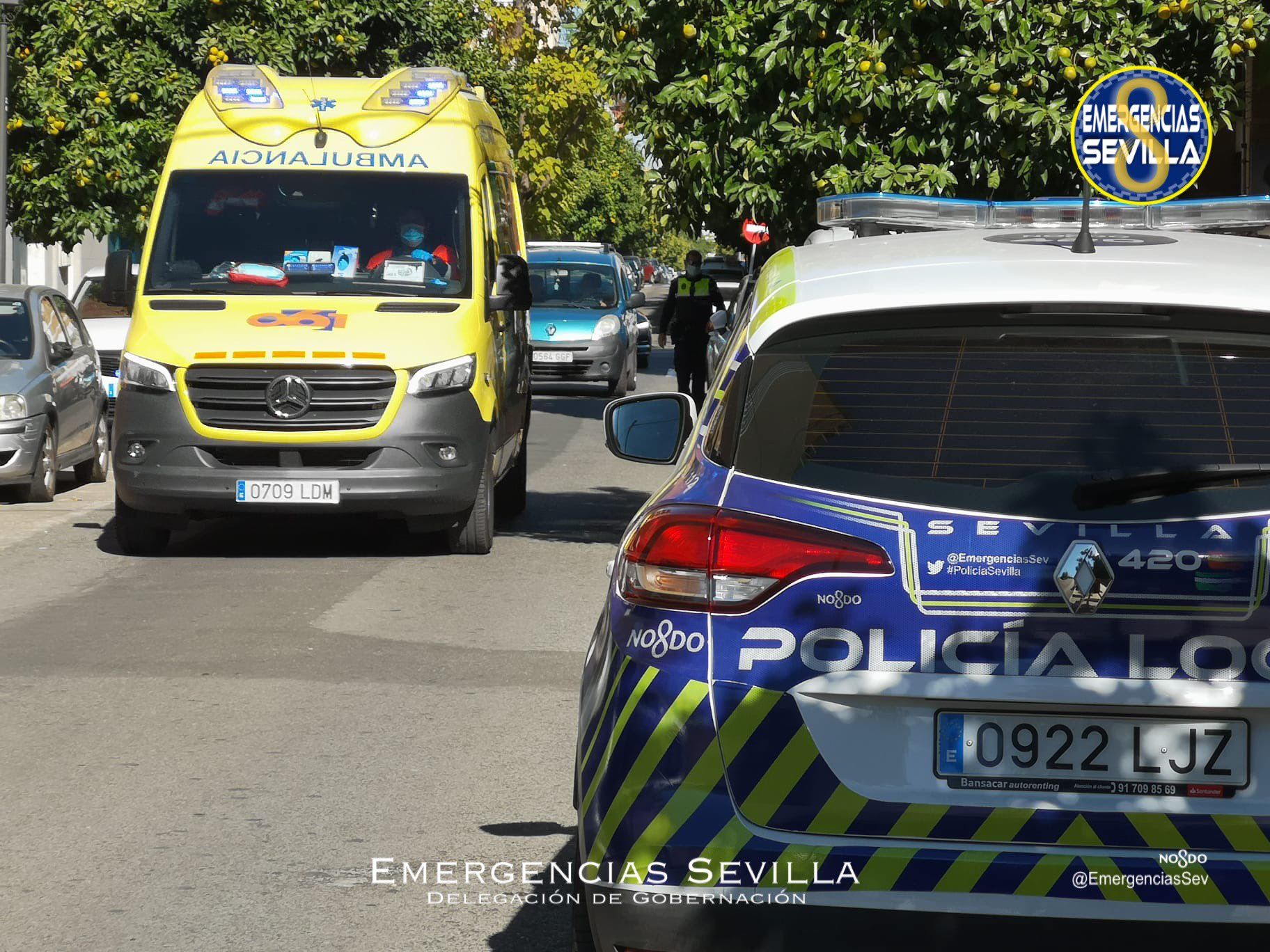 Una menor de 16 años cae desplomada inconsciente en Sevilla