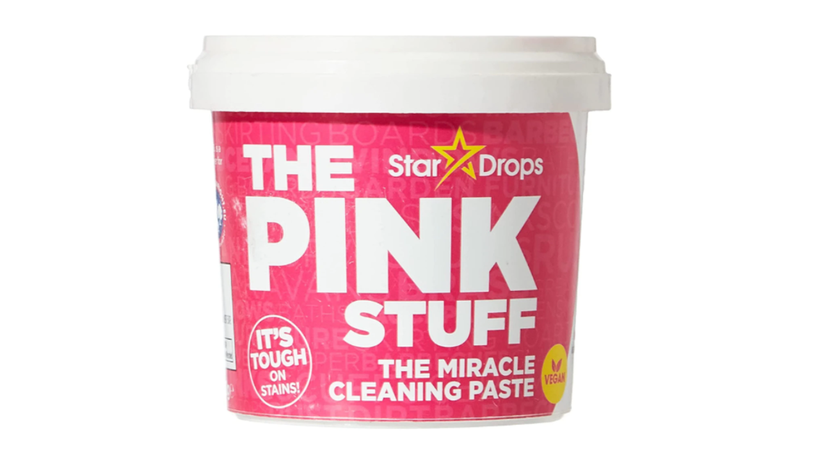 La pasta de limpieza multiusos rosa fucsia que hipnotiza Tik Tok