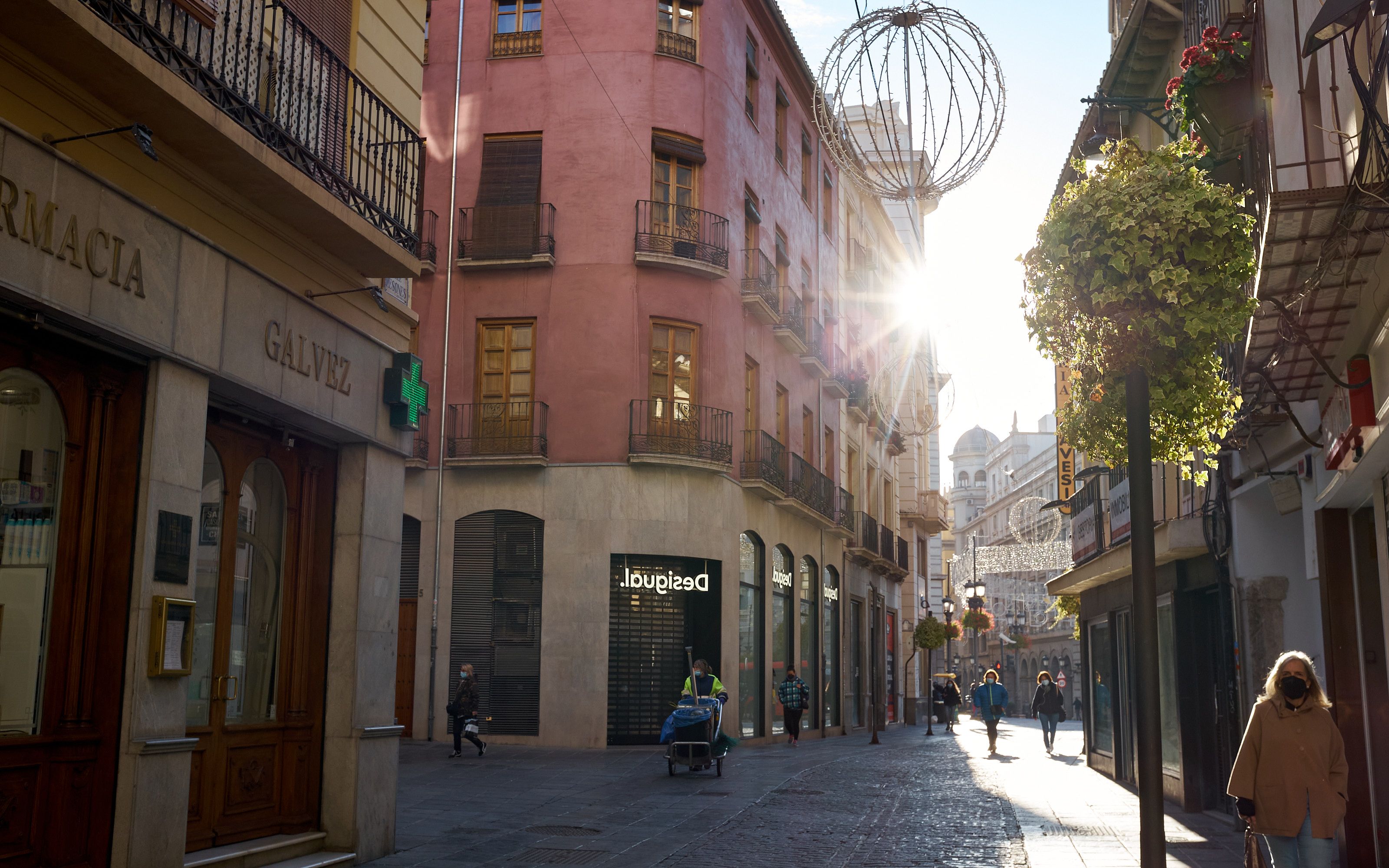 Una calle de Granada cercana al lugar de los hechos.
