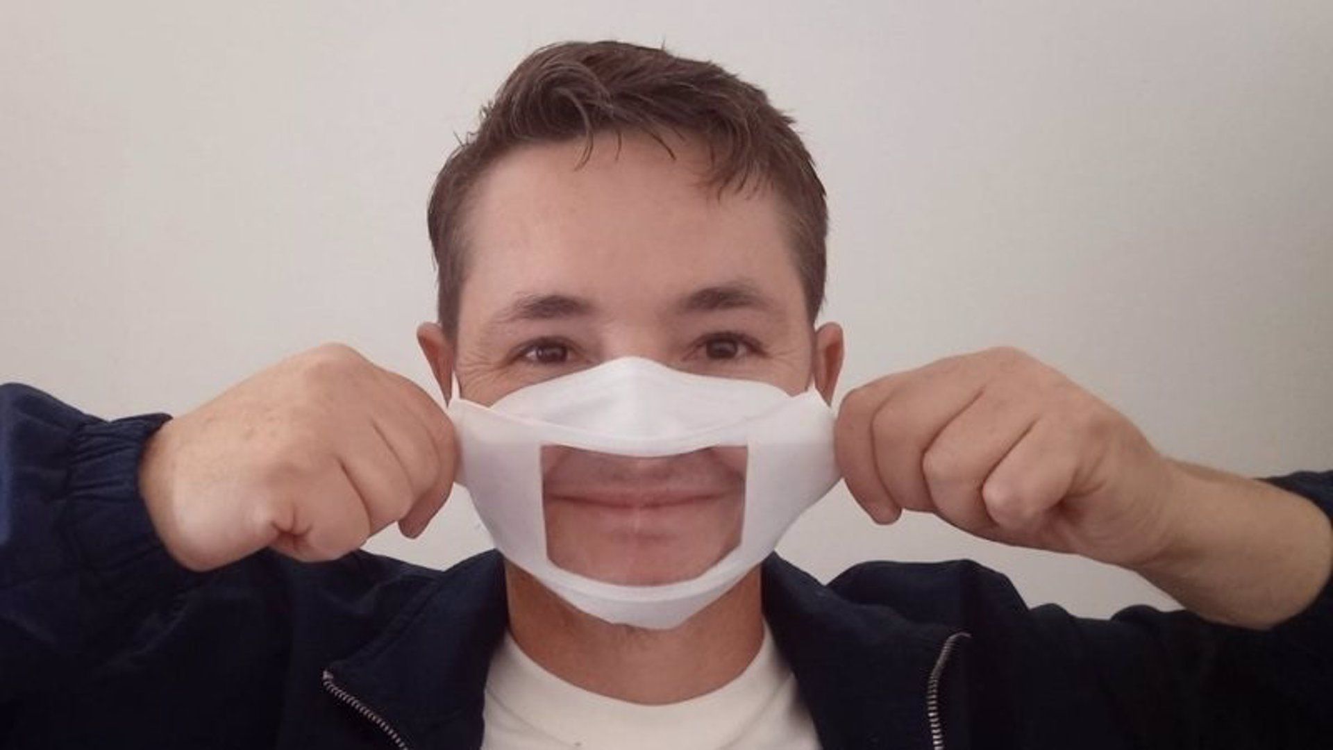 La nueva petición de Marcos Lechet: mascarillas inclusivas en todas las oficinas públicas.