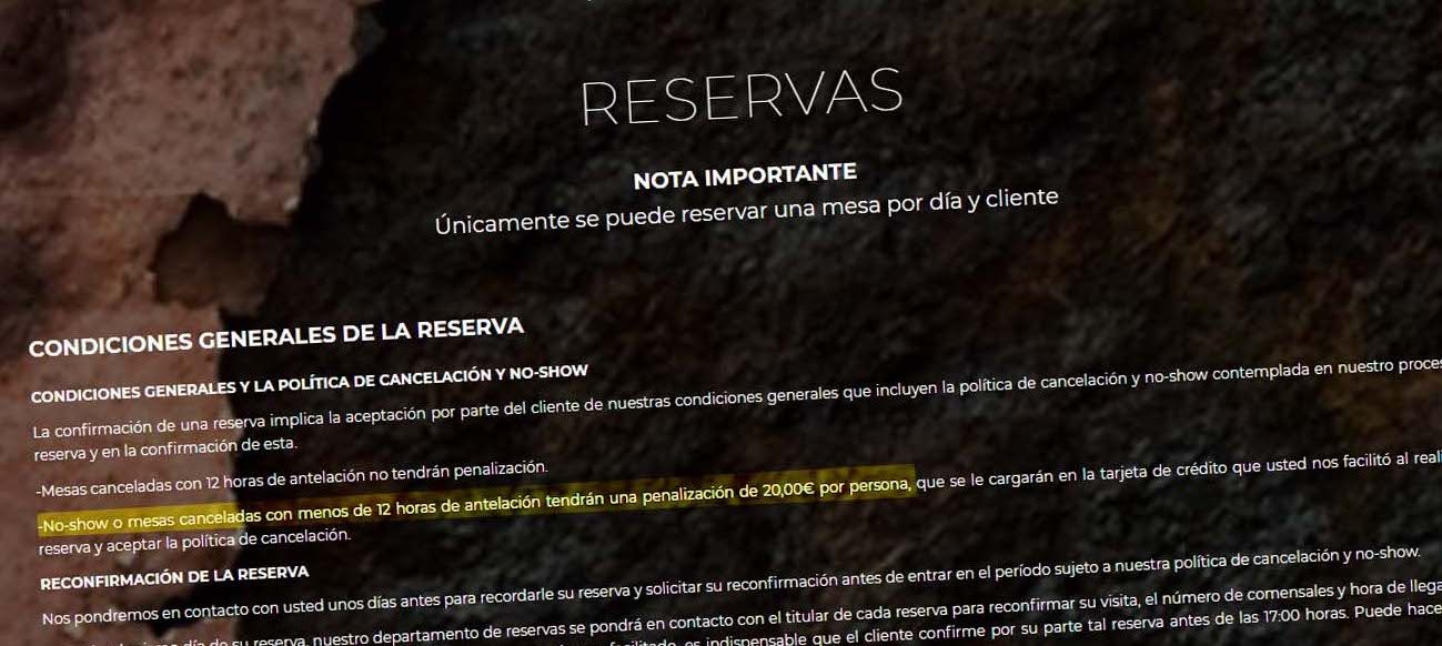 Penalización de 20 euros por no cancelar reserva en un restaurante de Sevilla.