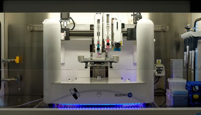 Una bioimpresora de Regamat 3D.   Constantino Ruiz