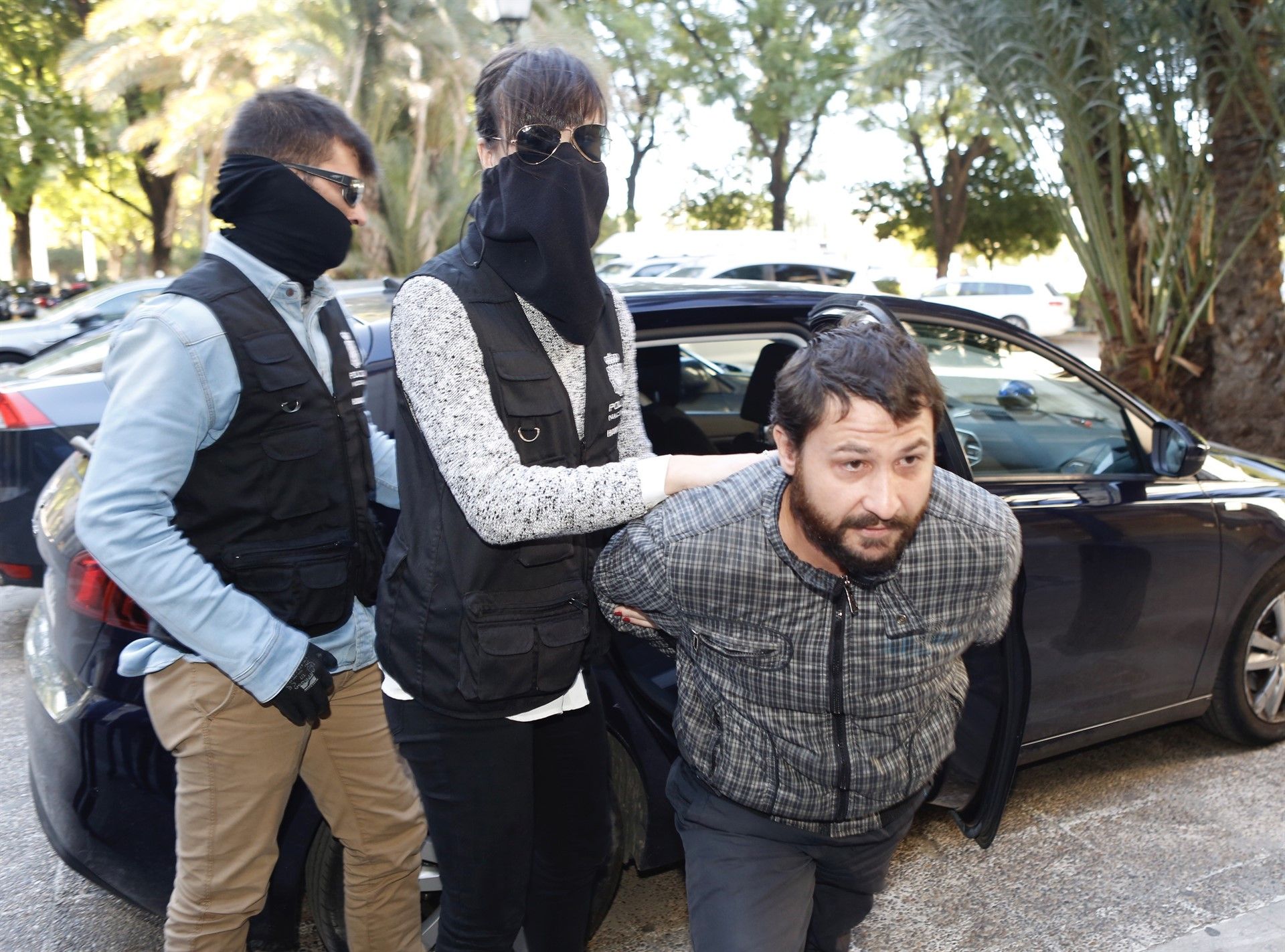 Un jurado popular juzga desde este lunes al acusado de matar y quemar a una mujer en Parque Amate.