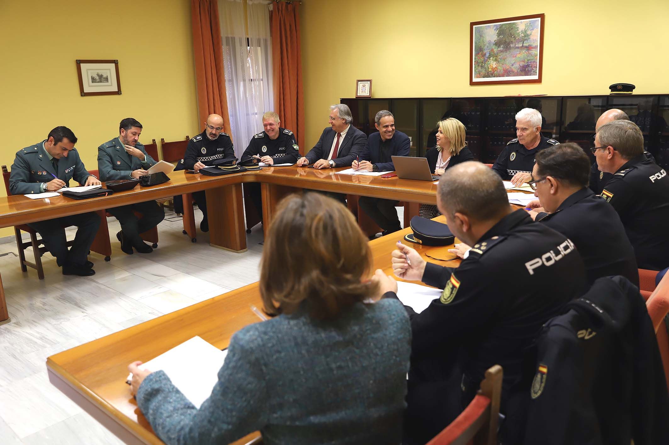 Un momento de la Mesa Técnica de Seguridad celebrada en el Ayuntamiento de Jerez.
