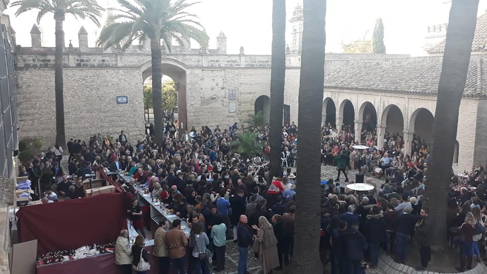 La Zambomba del Cristo se celebró hace dos años en el interior del Alcázar. Esta vez será en la Alameda del Banco.