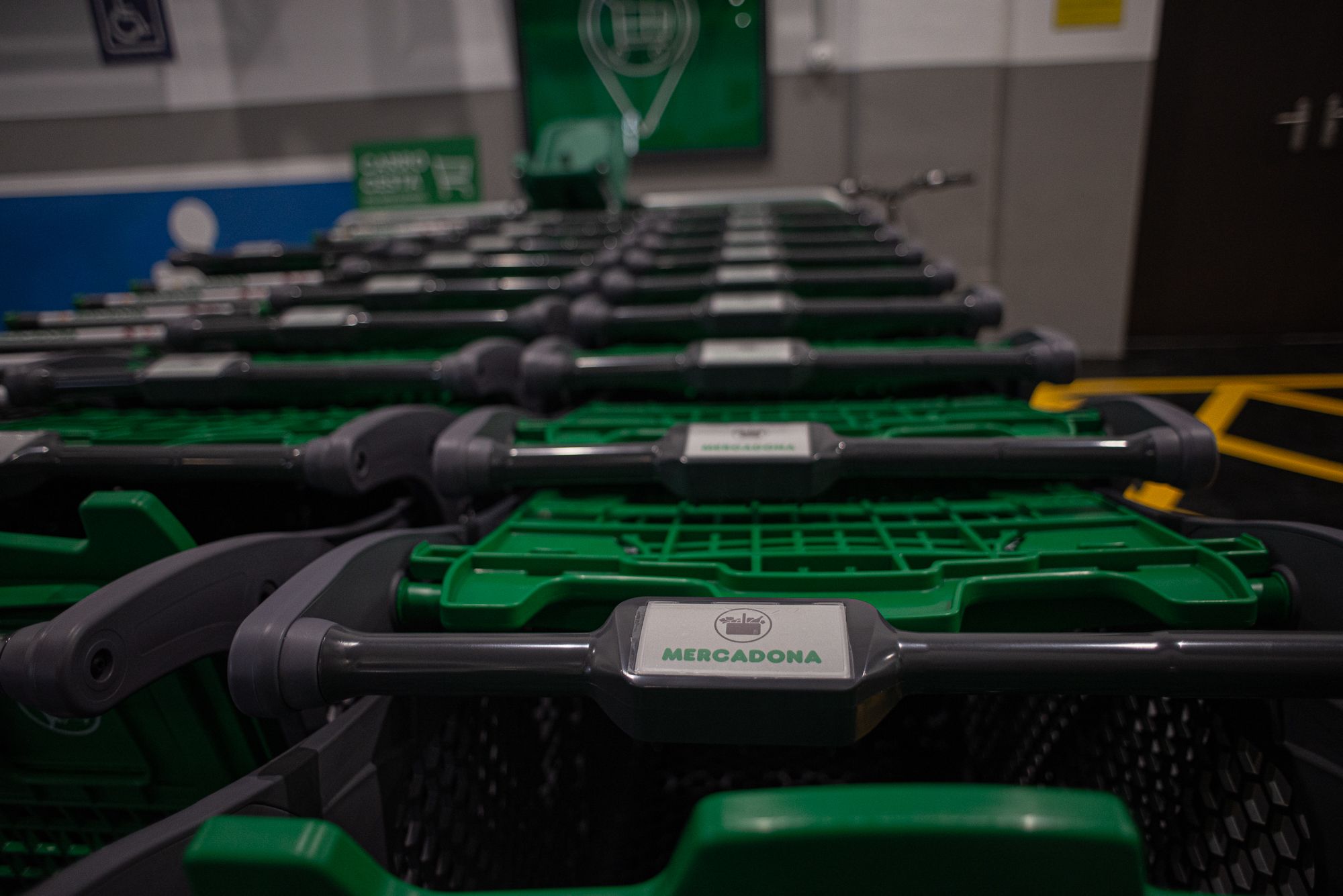 Carros del Mercadona.