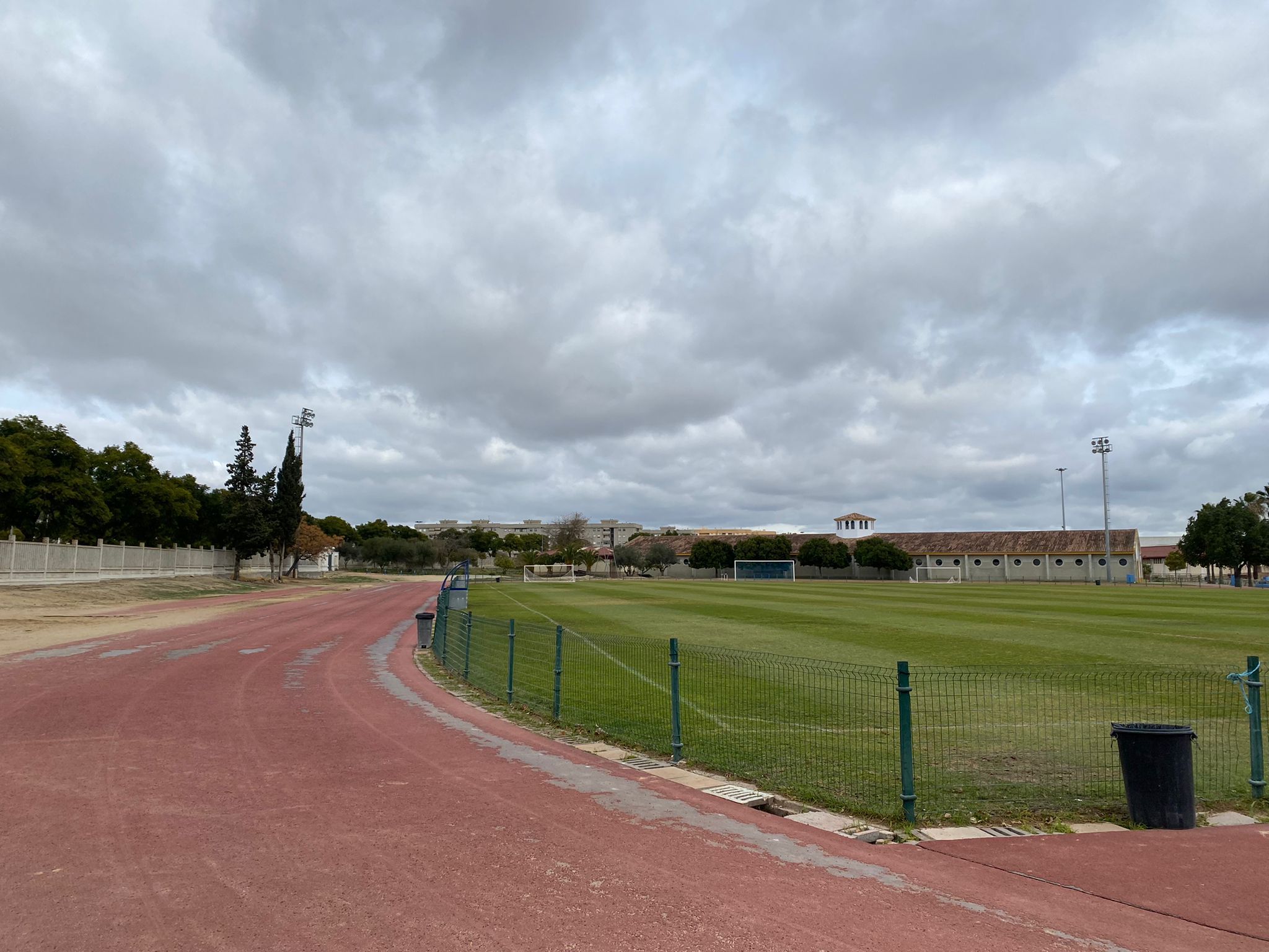 El anexo de Chapín en Jerez también renovará sus pistas de atletismo.