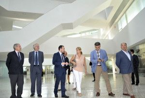 Alcaldesa_visita_instalaciones_PTA___01-1-300x204