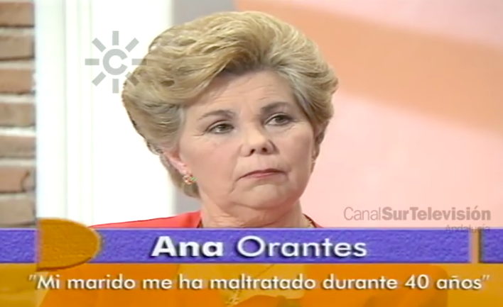 Ana Orantes, víctima de violencia de género que confesó su caso en televisión, en el programa 'De tarde en tarde' de Canal Sur. 