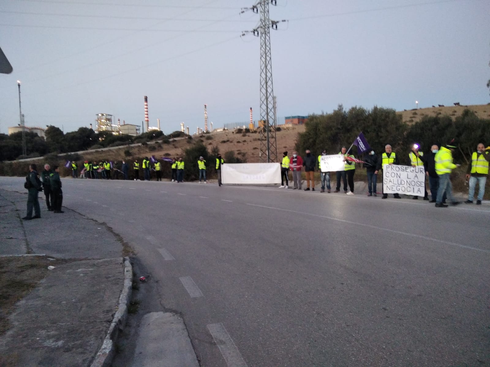 Una concentración de los trabajadores de Prosegur Cepsa.