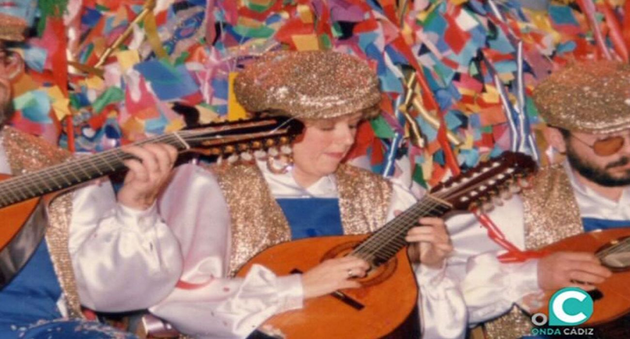 Adela del Moral, en una de sus actuaciones en el Carnaval de Cádiz.