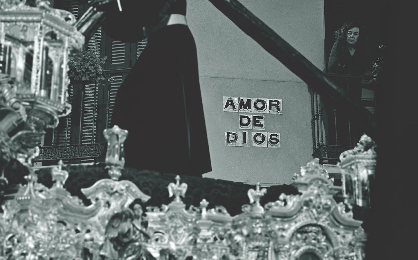 Salida procesional de la hermandad de Los Gitanos en Sevilla en una imagen de archivo. 