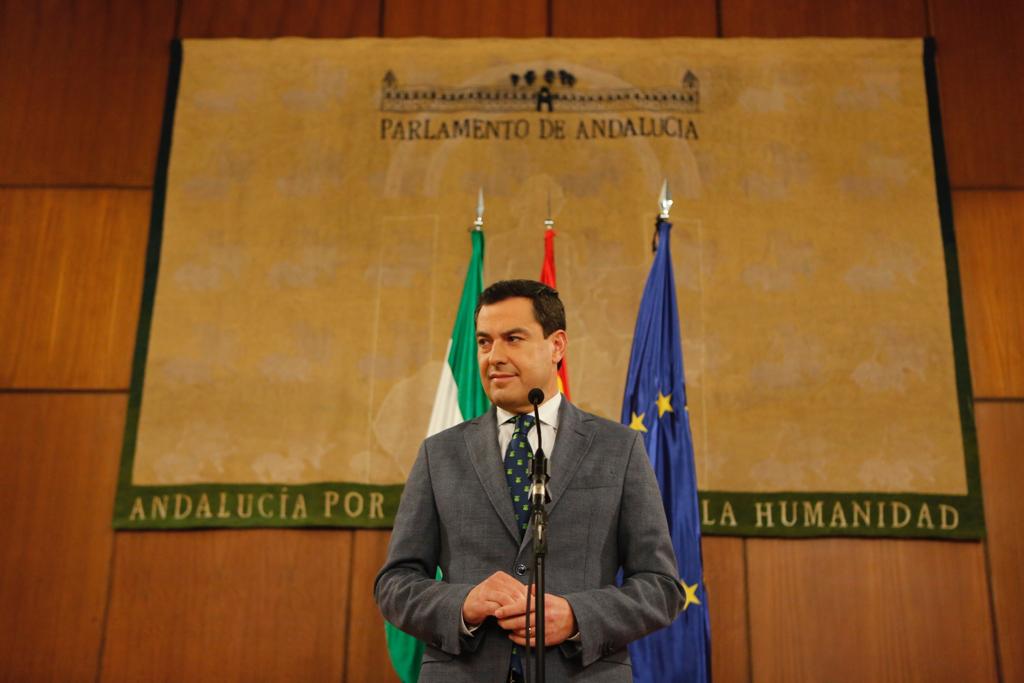 Juan Manuel Moreno Bonilla, en el Parlamento andaluz, en una foto publicada en su cuenta de Twitter.