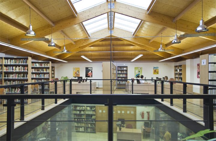 Biblioteca Pública de Sanlúcar de Barrameda.