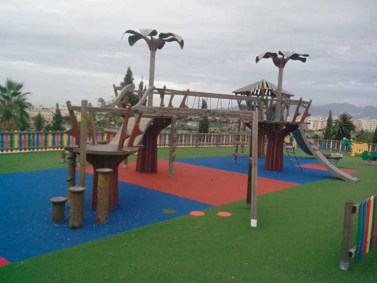 Un parque infantil de Málaga, donde se vio al exhibicionista.