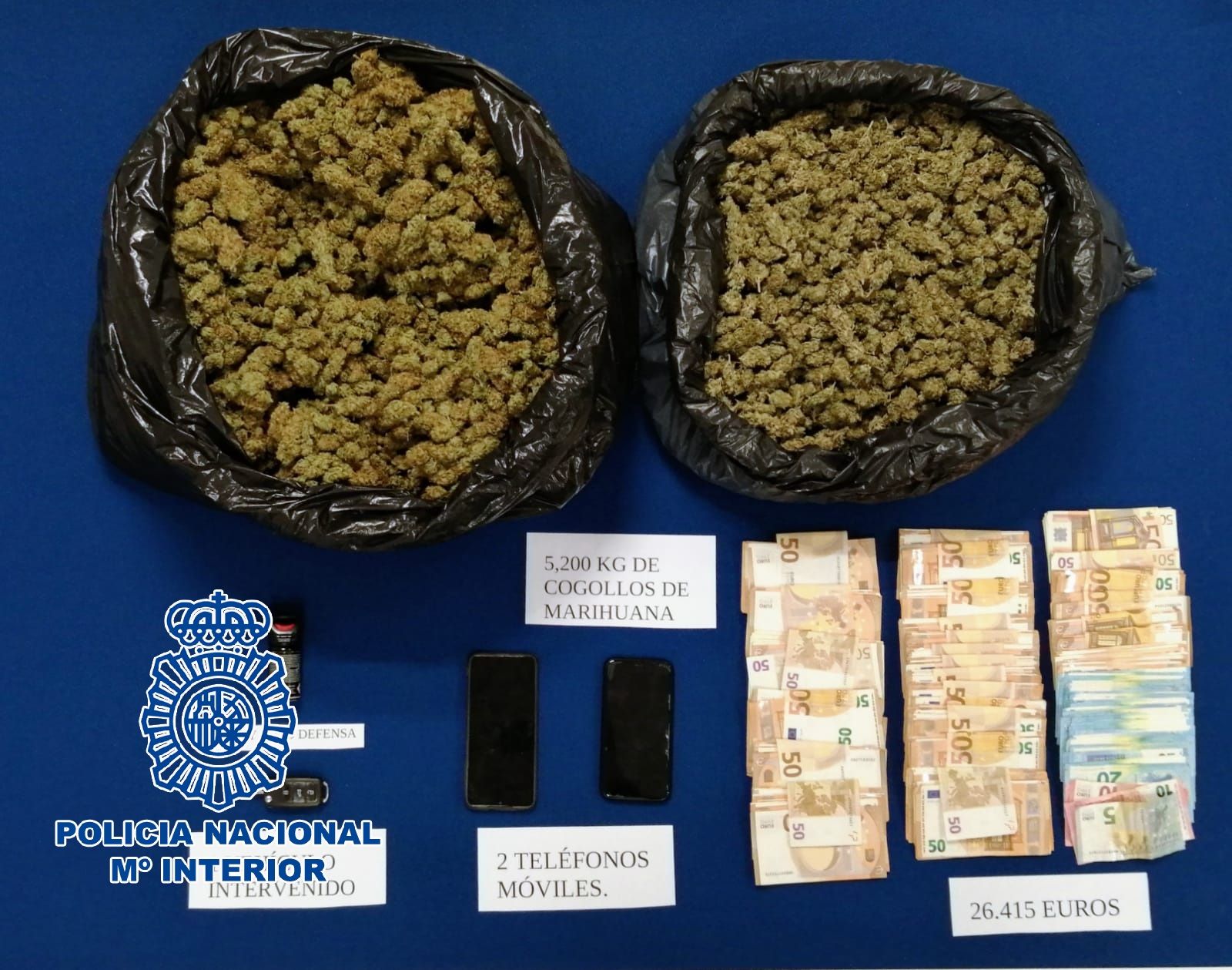 Agrede a un policía cuando iba a detenerle por tráfico de marihuana en el barrio del 'Mopu' en Jerez.