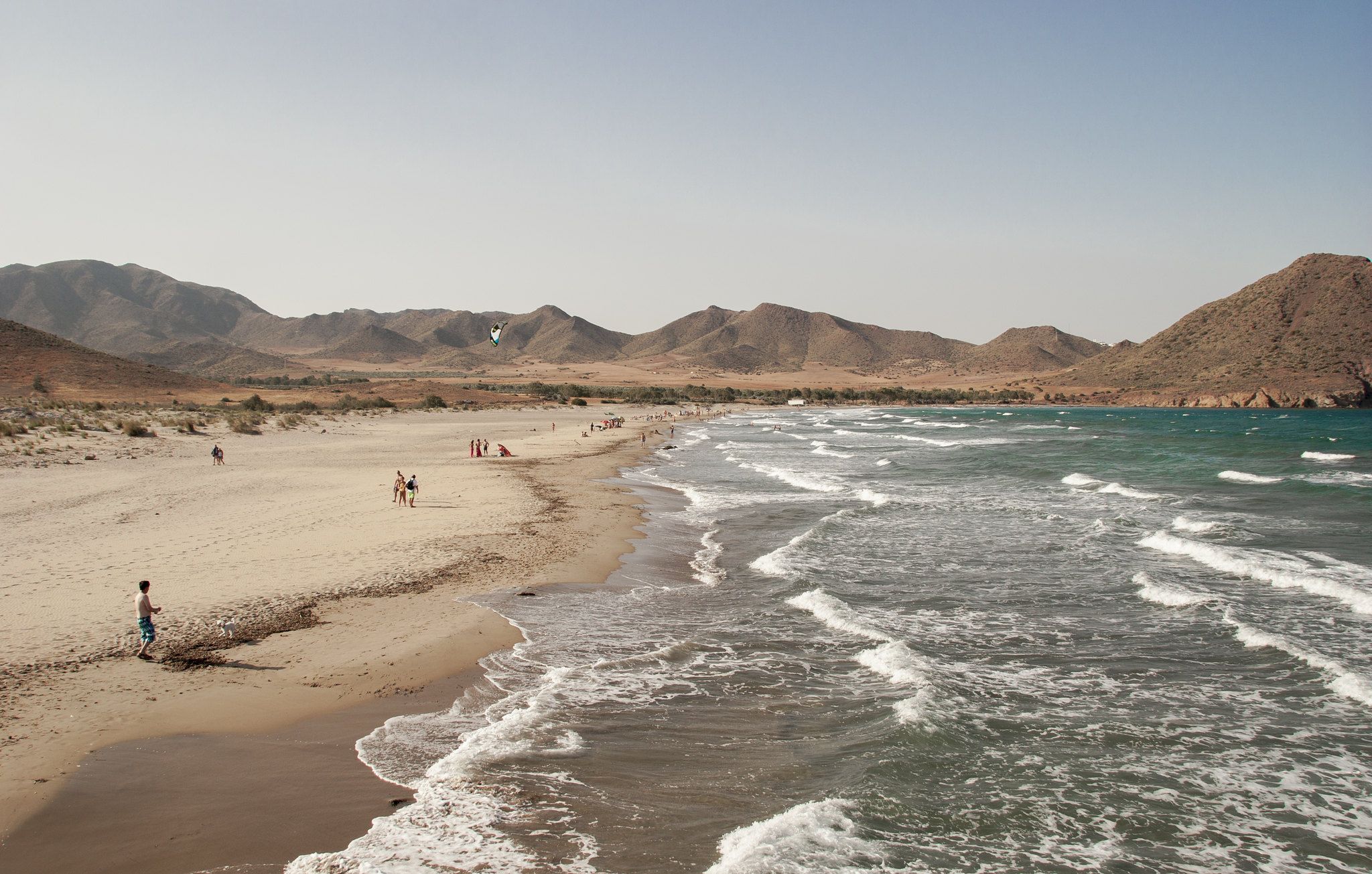 Playa de Los Genoveses, en Cabo de Gata, en una imagen de archivo. La Junta ha avalado en este entorno la apertura de un hotel.