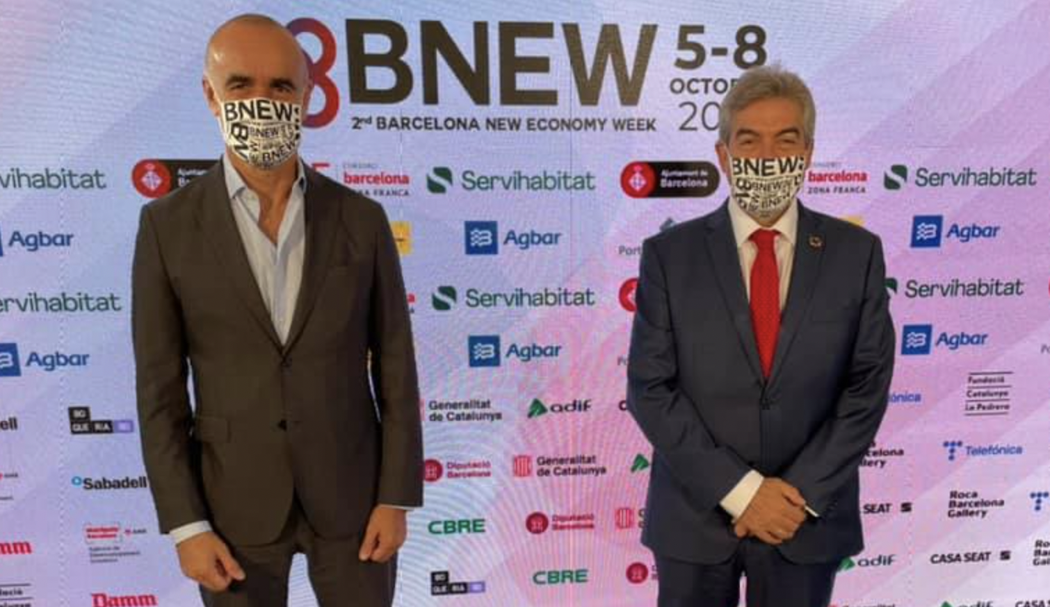 Antonio Muñoz y Lucrecio Fernández, en un acto en octubre pasado en Barcelona.