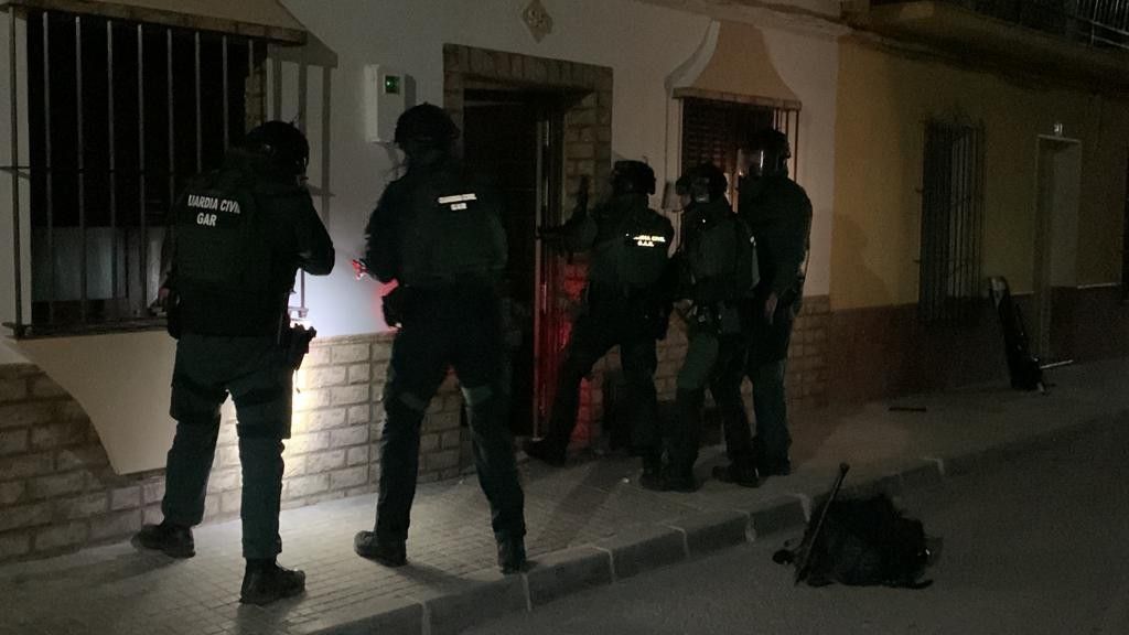Una de las intervenciones de la Guardia Civil en Puerto Serrano
