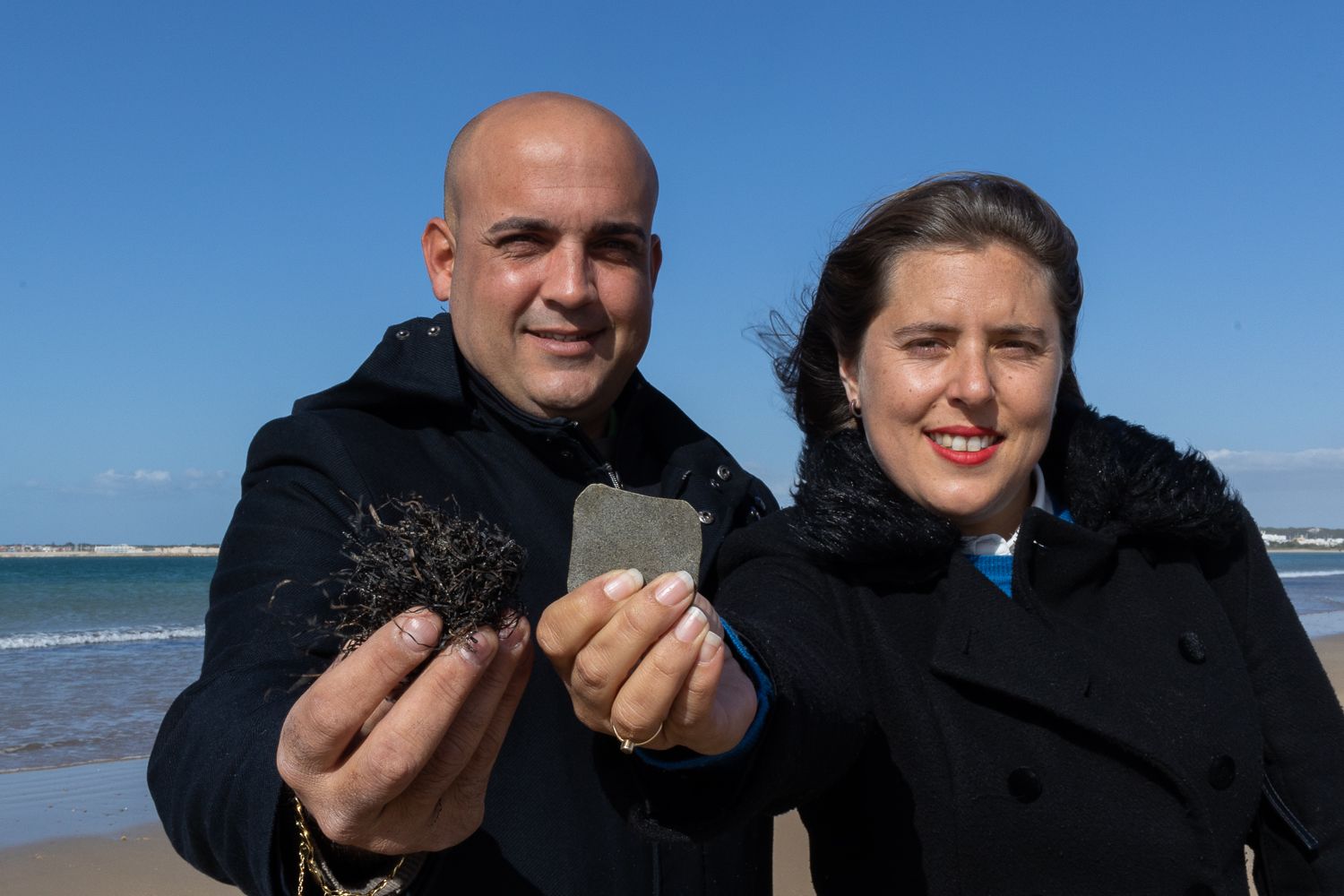 La empresa jerezana que tiene en vilo a toda la comunidad científica con sus envases de algas sostenibles. Víctor Manuel Pérez y Sofía Tristancho, CEOs de Futuralga. 
