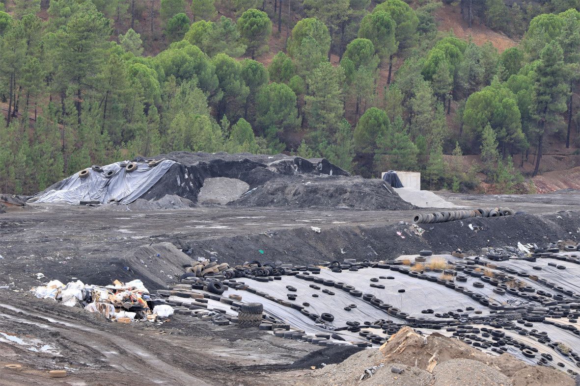 Panorámica del vertedero de la localidad onubense en una imagen de Ecologistas