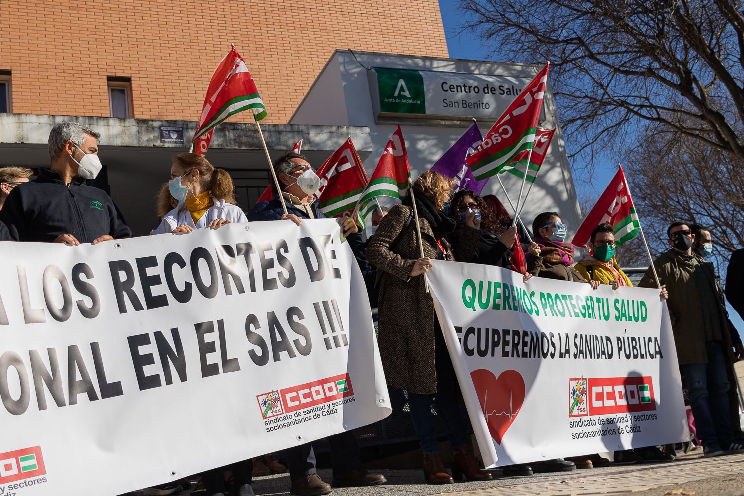 Una concentración de sanitarios del SAS por la sanidad pública.