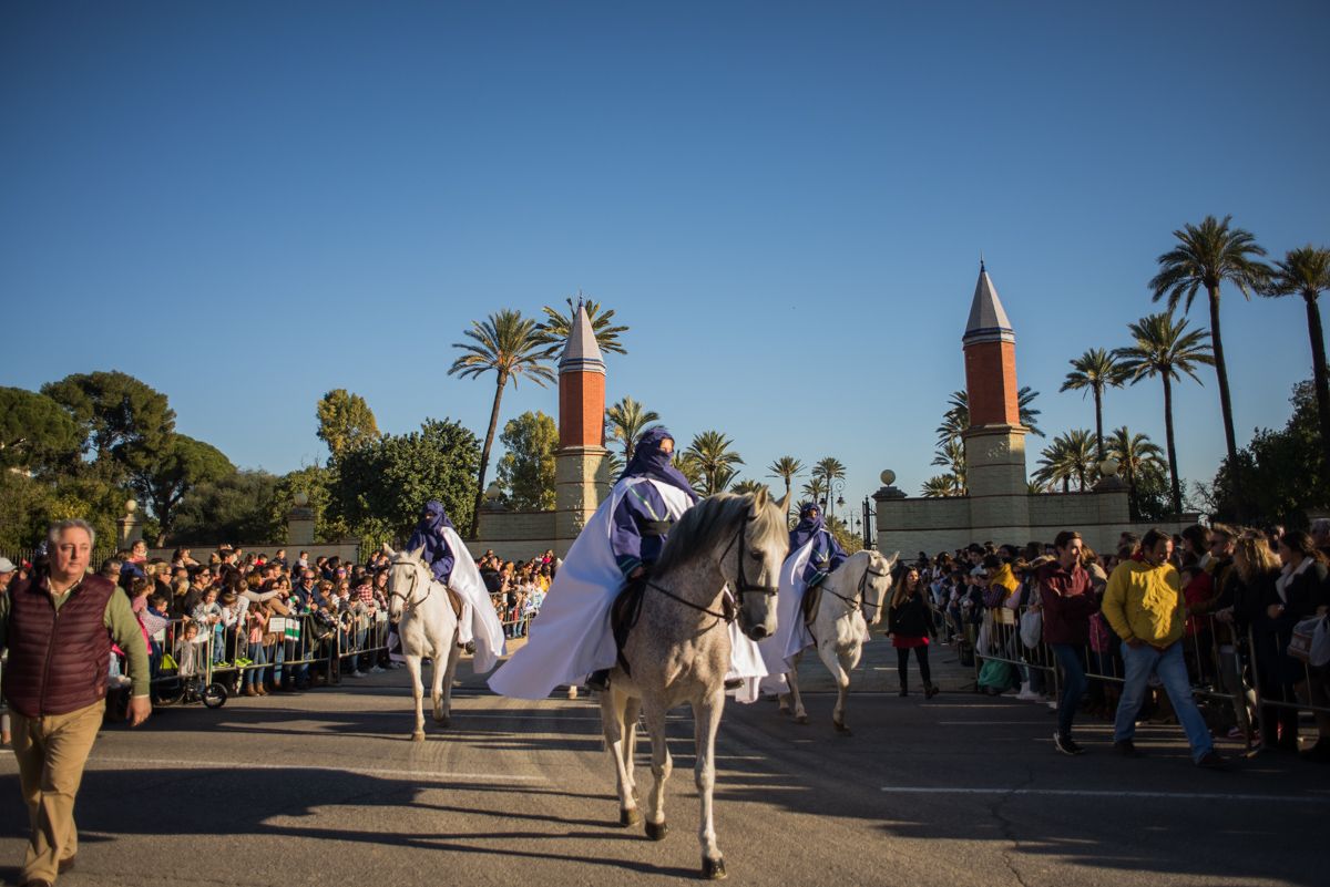 Figurante en una pasada edición de la cabalgata de Reyes en Jerez. FOTO: MANU GARCÍA