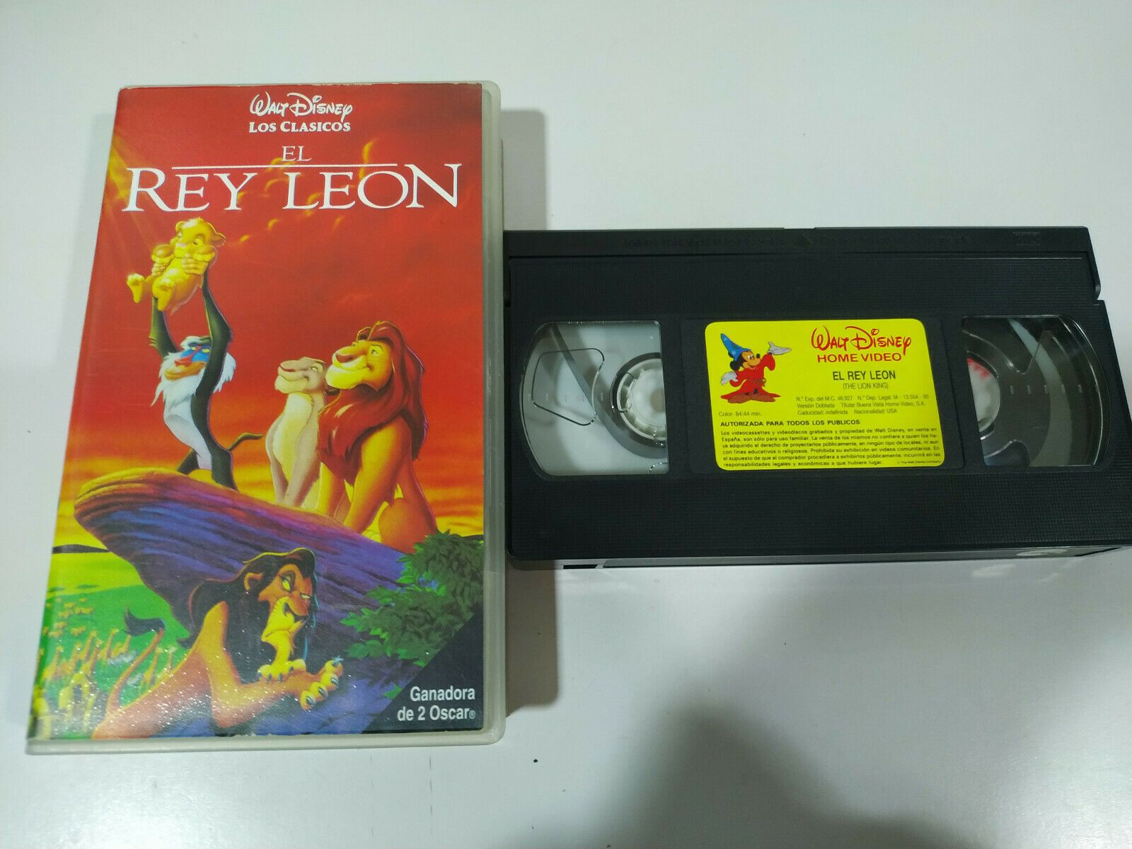 Cinta VHS de El Rey León, uno de los clásicos de Walt Disney.