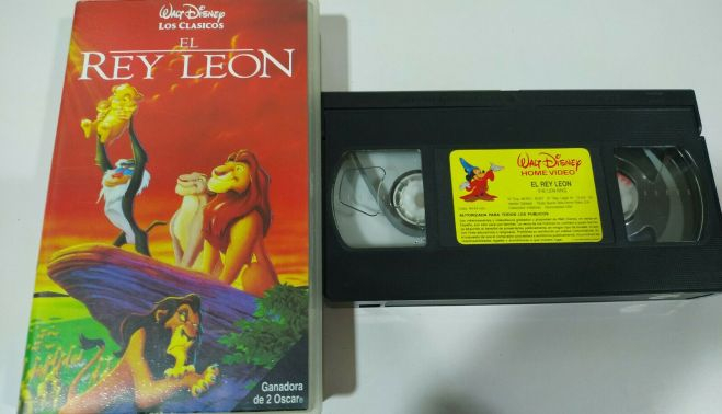 por el VHS: venden una cinta de 'El Rey León' por miles de euros