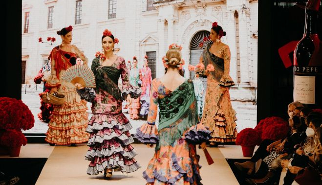 Renace la moda flamenca en en una edición de la