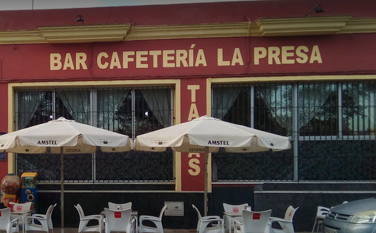 Establecimiento de Chiclana donde dos personas se han marchado sin pagar. GOOGLE
