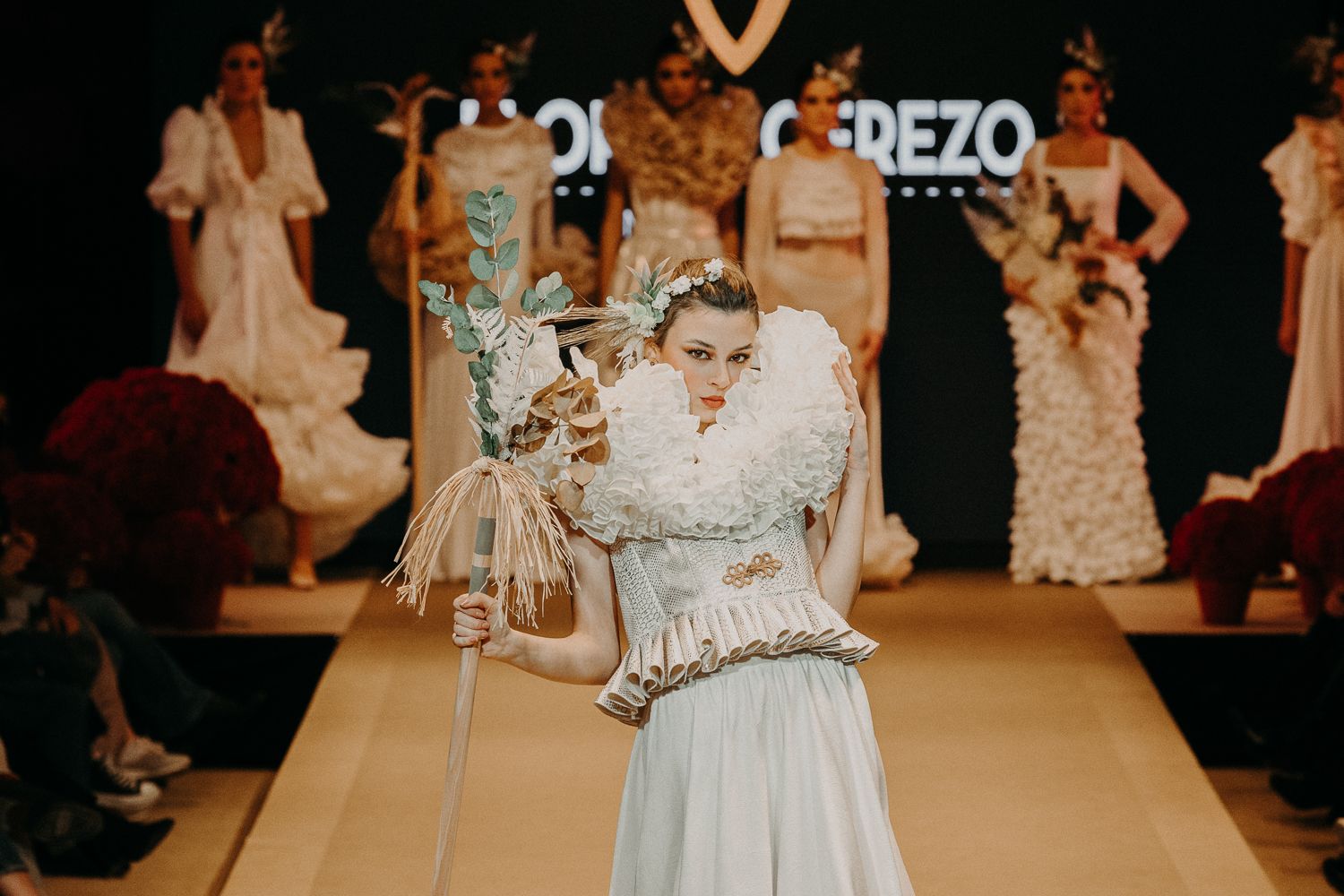 Colección Flor de Cerezo.. Pasarela flamenca 2022