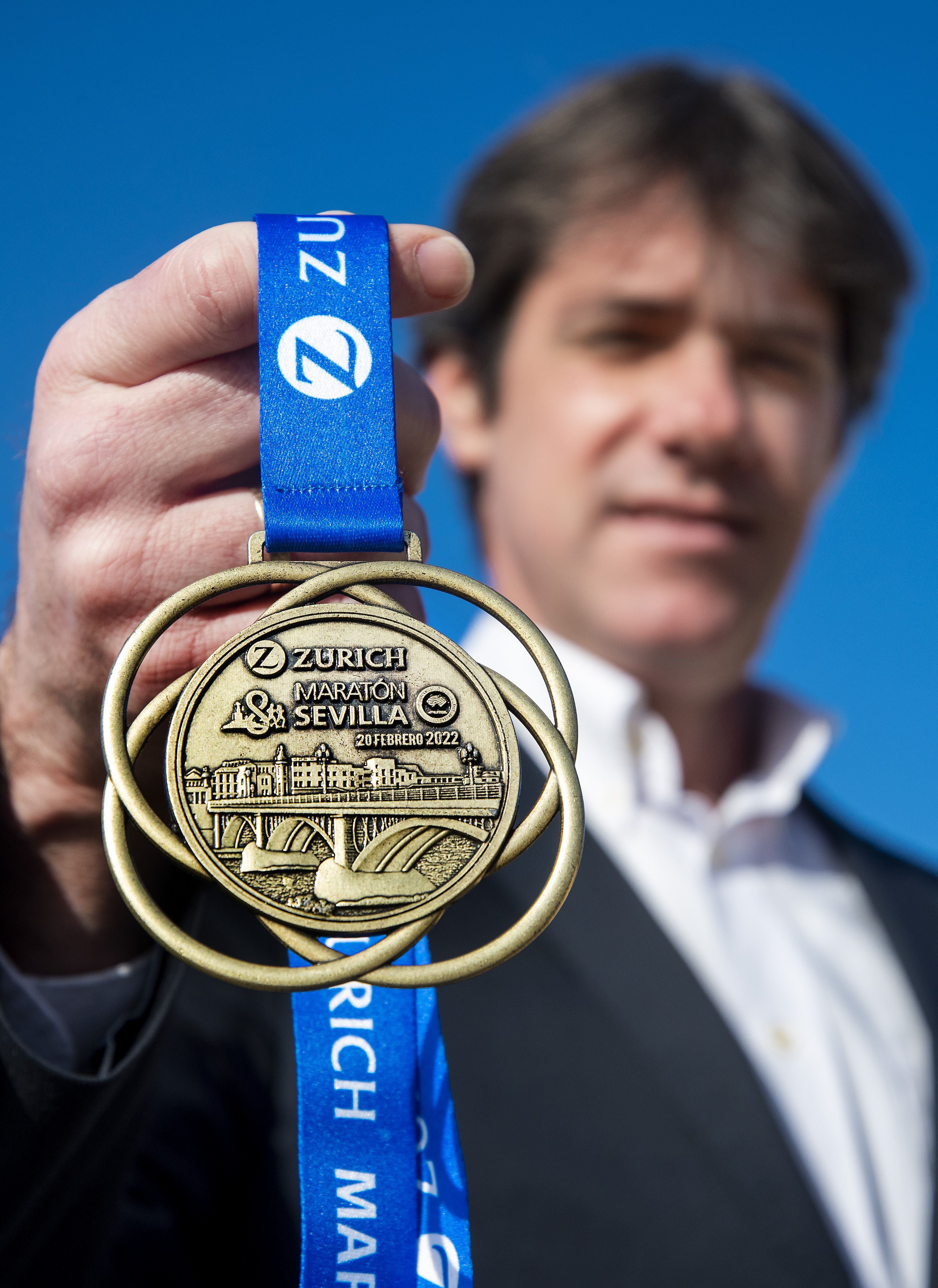 Presentación de medalla Zurich Maratón Sevilla.