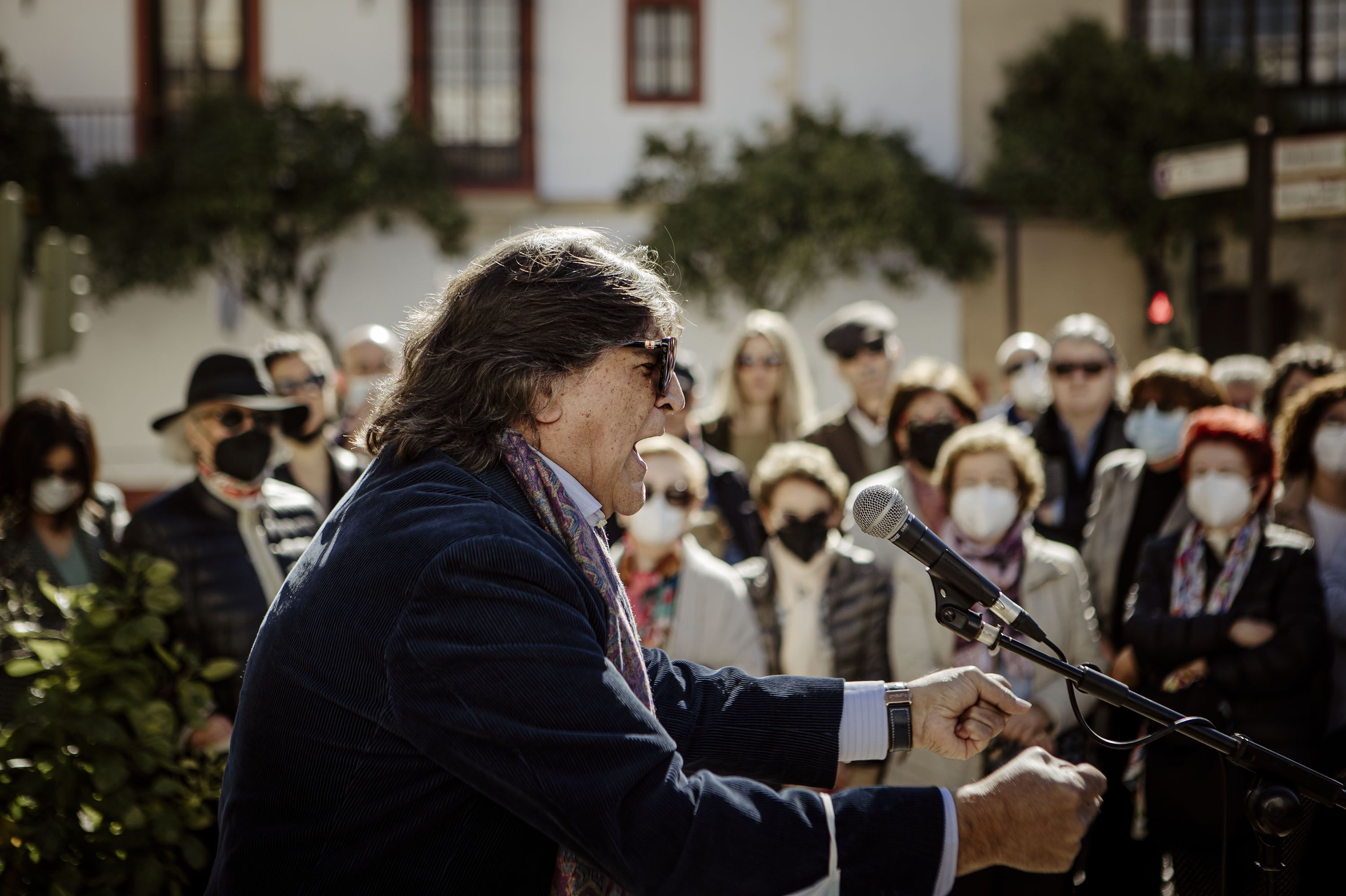 Un paseo popular, flamenco y literario para recordar a Caballero Bonald: "Pepe estaría feliz de estar aquí". En la imagen, Vicente Soto.