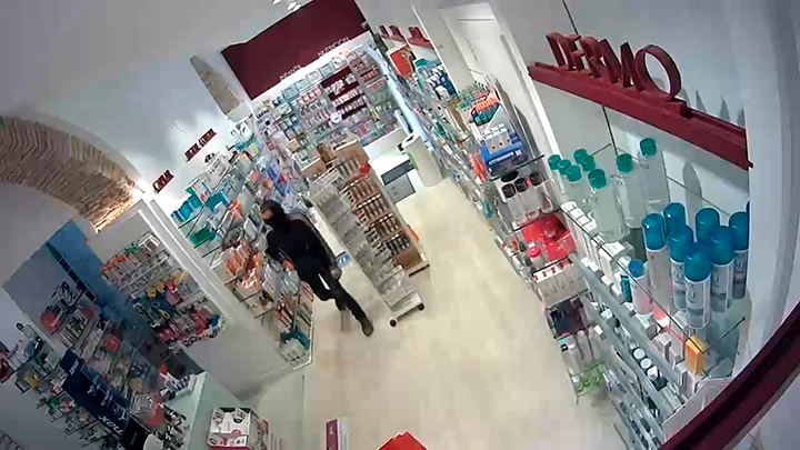 Atraco con amenazas en una farmacia de Medina Sidonia.