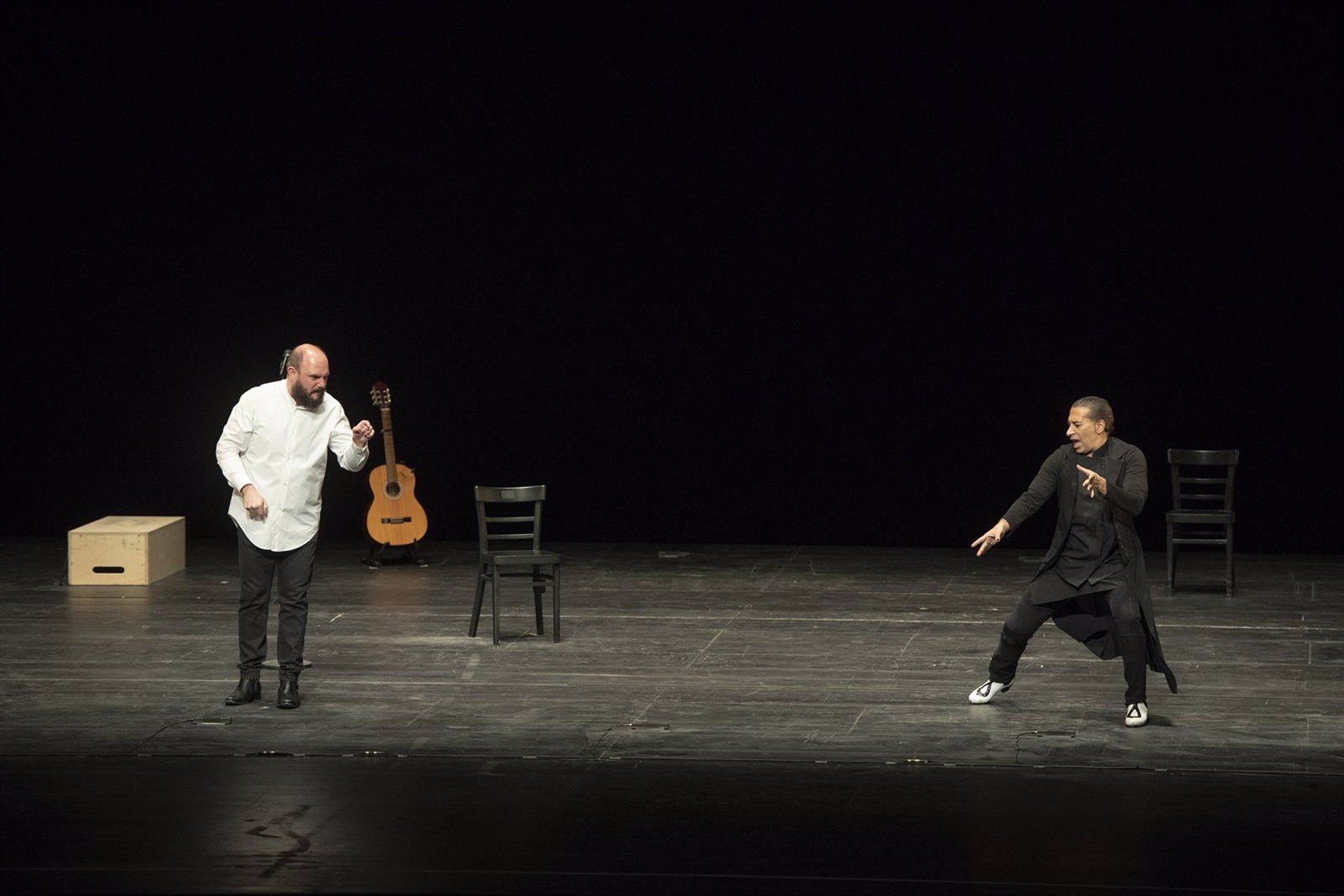 Niño de Elche e Israel Galván en el escenario. 