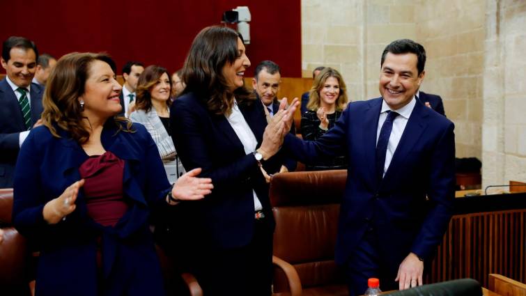 Juanma Moreno en el Parlamento andaluz, en su sesión de investidura como presidente.