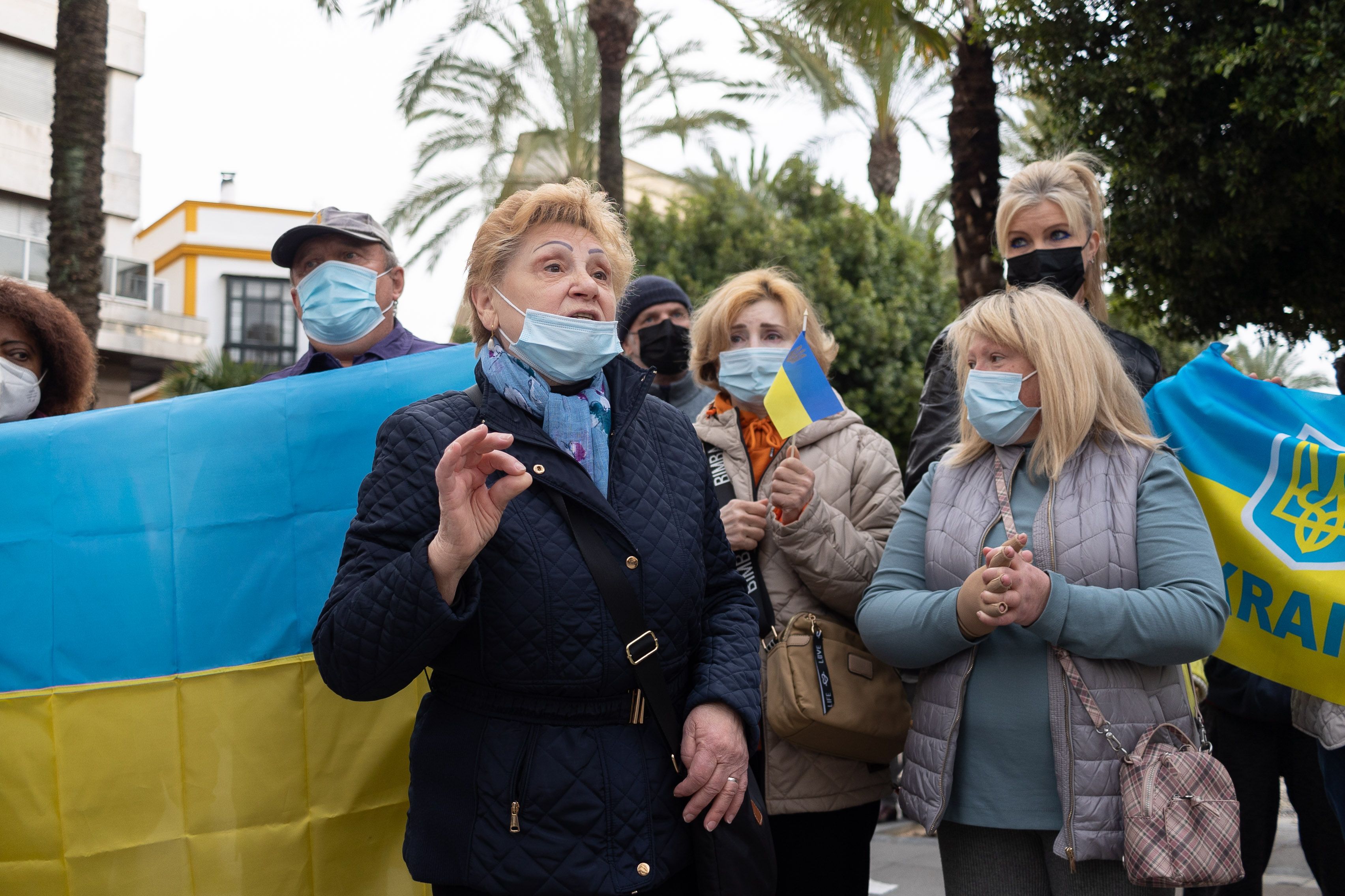 Mujeres ucranianas concentradas en Jerez contra la guerra e invasión de Rusia