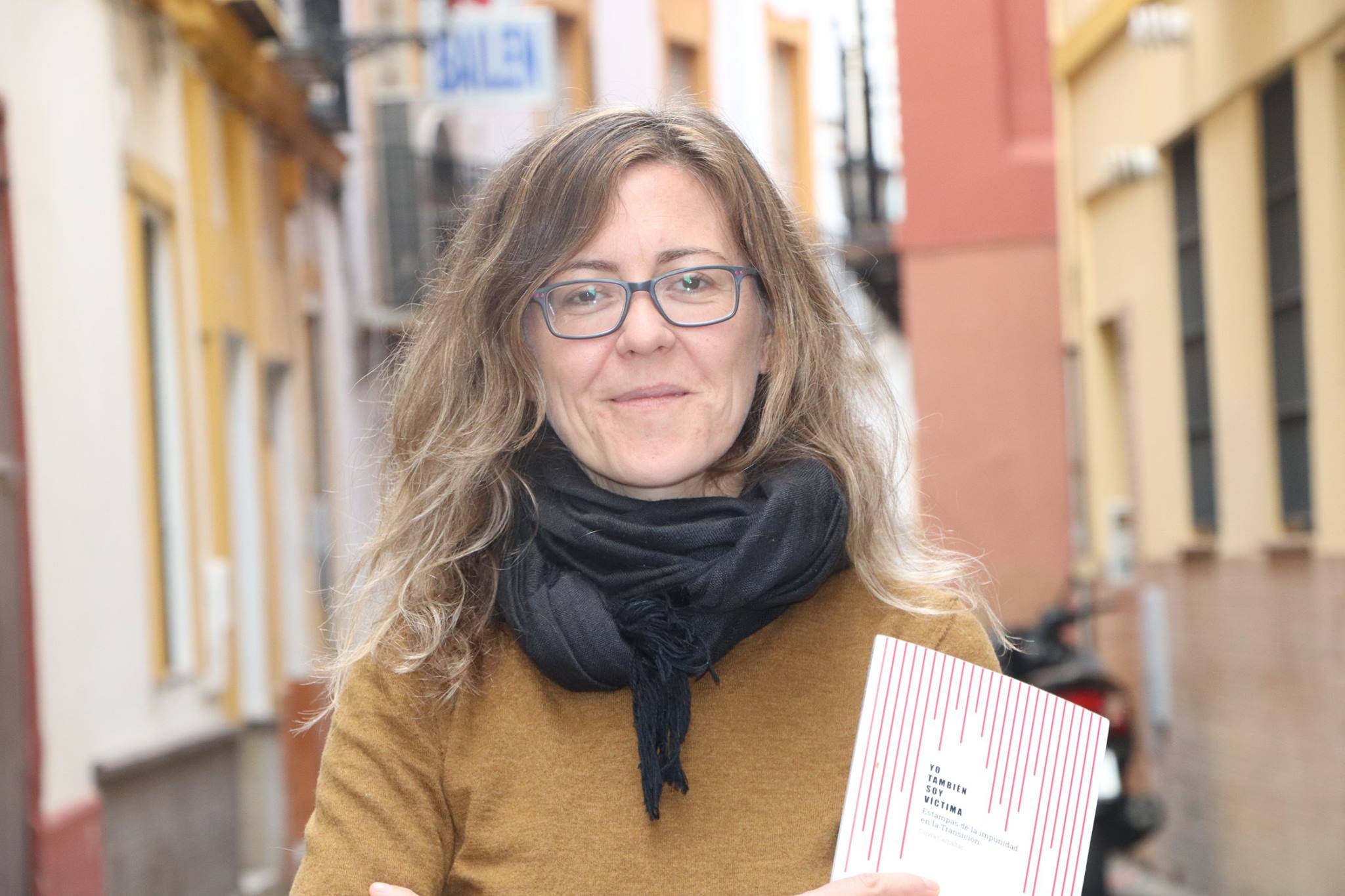 Olivia Carballar en la calle Bailén de Sevilla. FOTO: R.S.