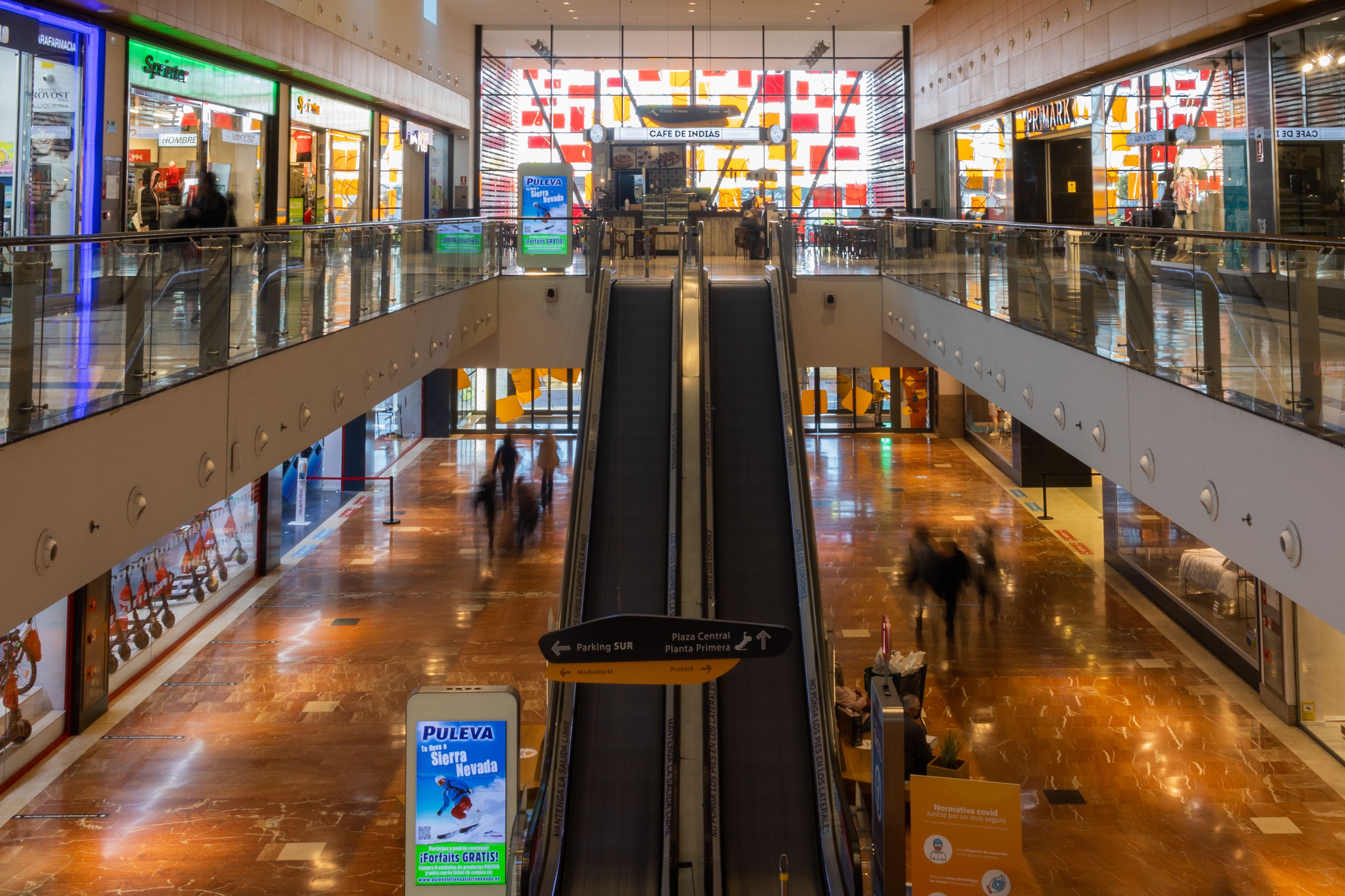 Centro comercial Área Sur en una imagen reciente. Estos son los horarios especiales de centros comerciales y supermercados en el puente de 1 de mayo