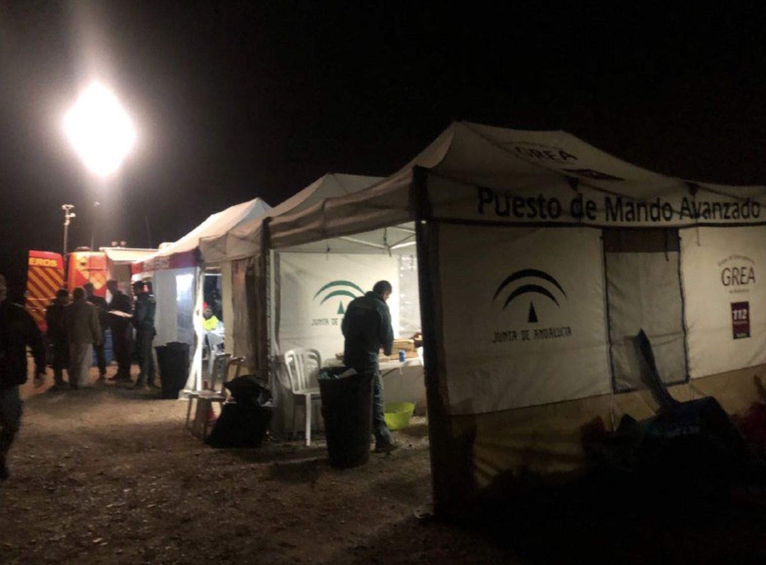 Trabajo incansable en Totalán de los rescatadores de Julen. FOTO: Emergencias Sanitarias