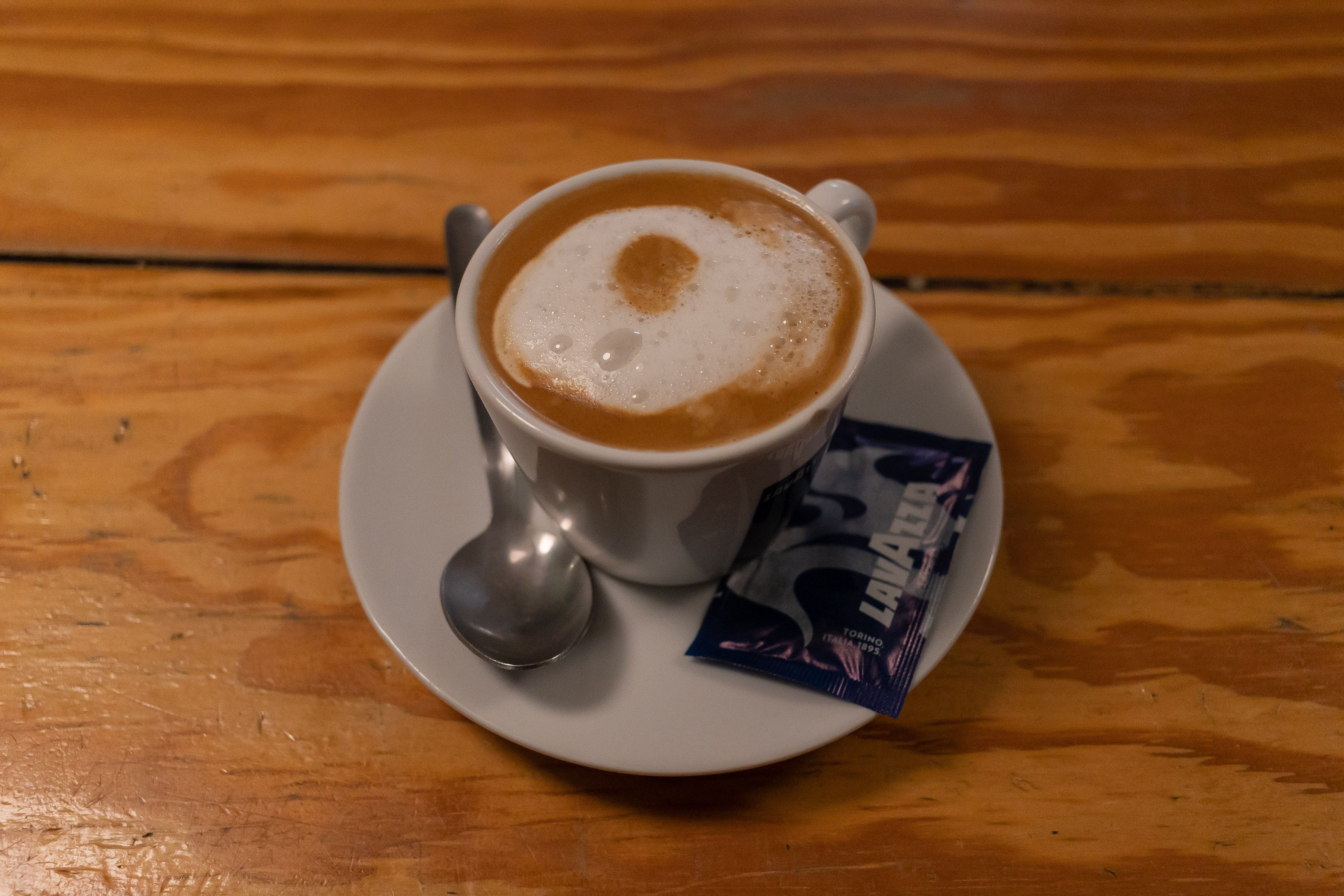 Baretto solo ofrece café italiano marca Lavazza