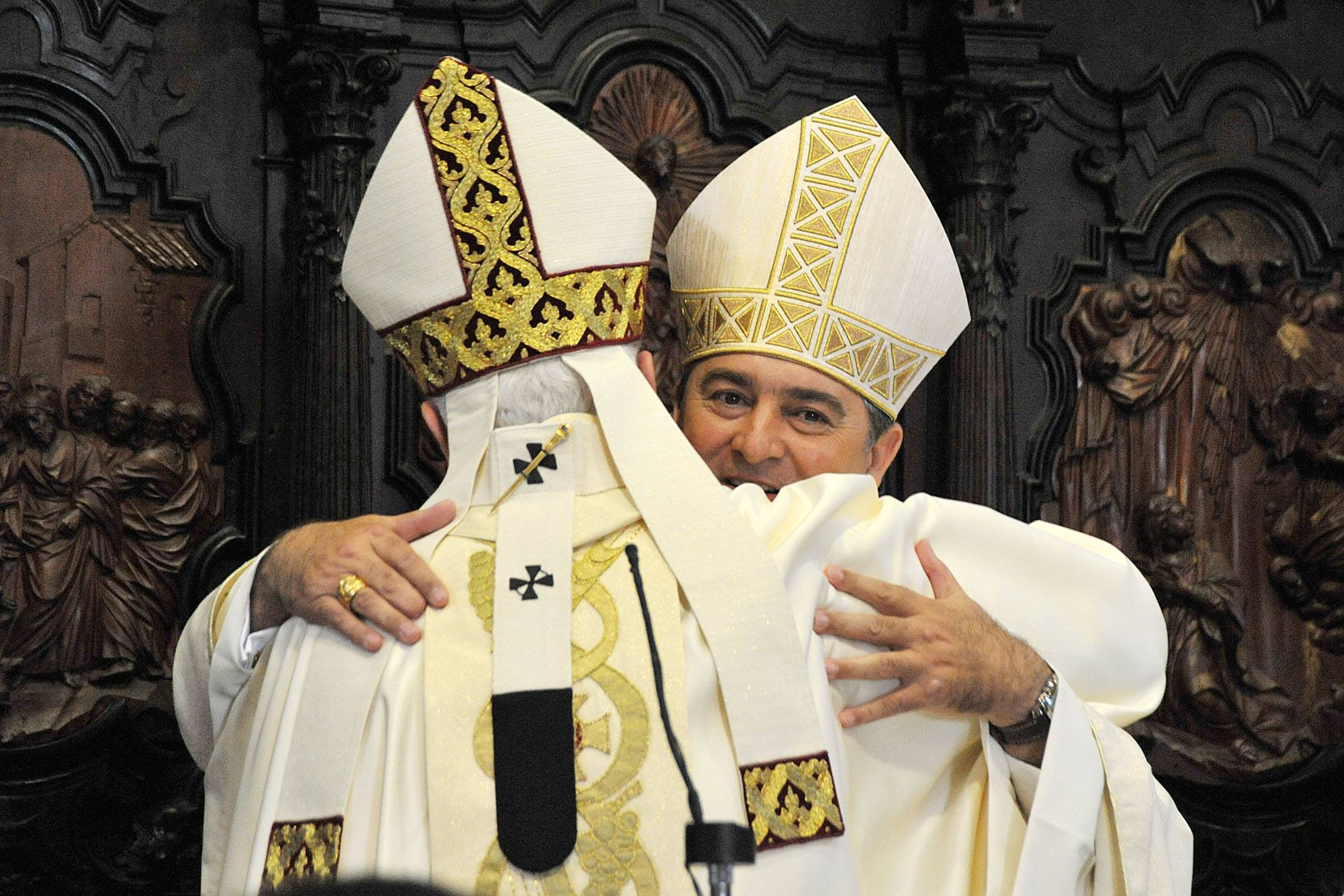 José-Mazuelos-obispo.jpg