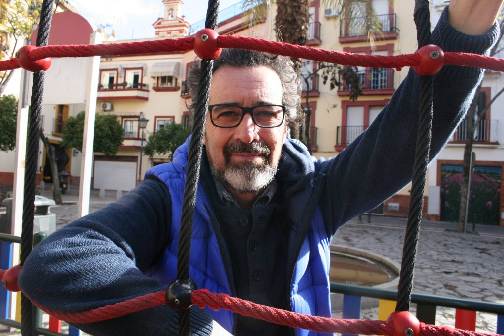 Joaquín Dholdán presenta 'Genios del Fútbol'.
